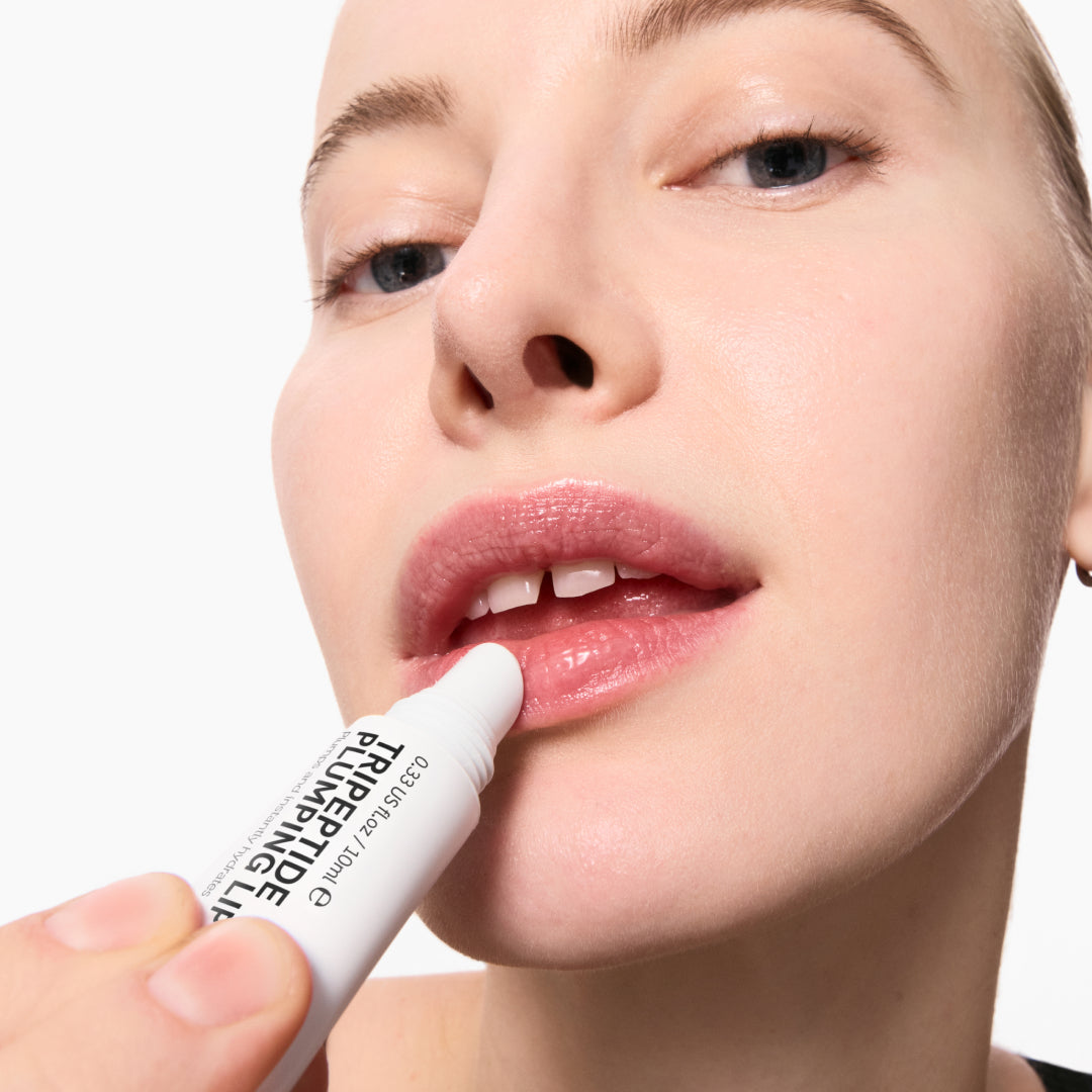 lip-plumping-duo-j4 Model01_270e8b98-a2ed-4742-b111-d25555f44100.jpg